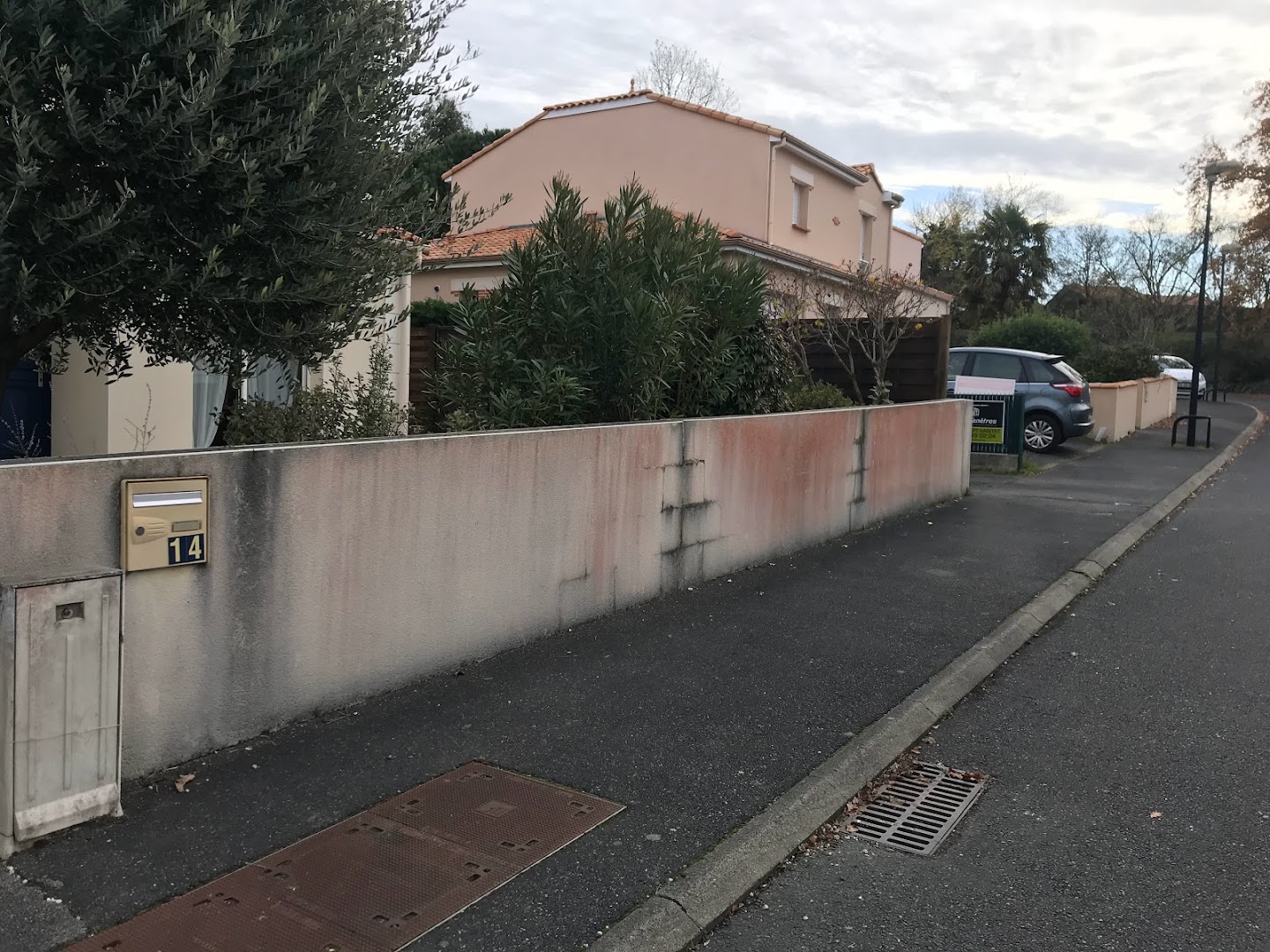 Peintre meuche Youri — Photos 12